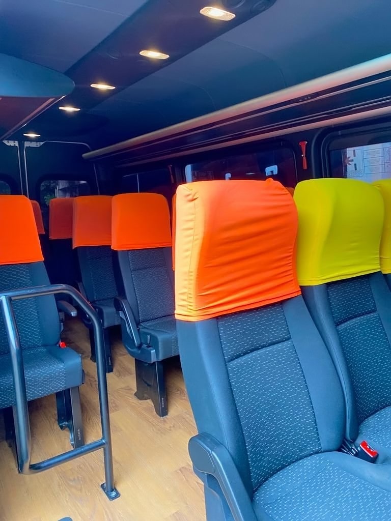 Interior da Van para aluguel no Rio de Janeiro